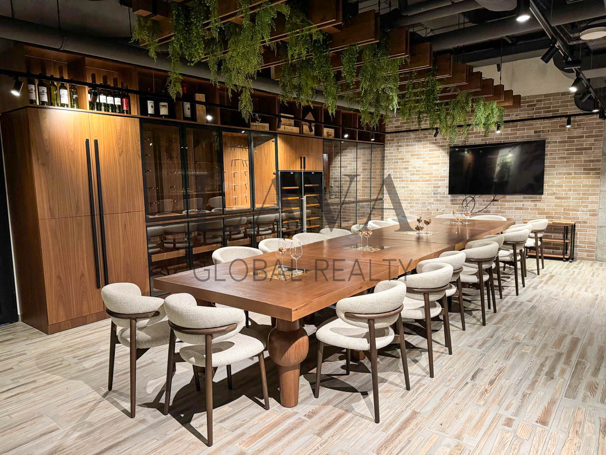 Top lokacija | Idealno za delikates & wine bar | Lokal 345 m²